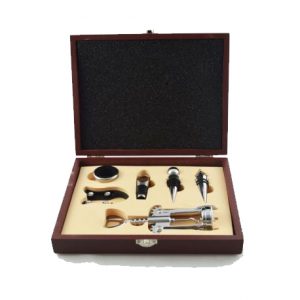 Set de vino en madera 6 piezas personalizado